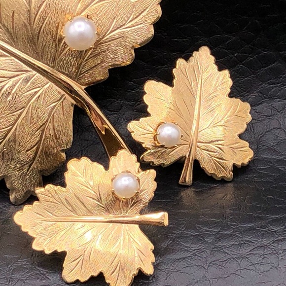 Sarah Coventry Maple Leaf Brooch Pin Clip Earring "Whispering Leaf" Vintage Demi - Picture 2 of 11